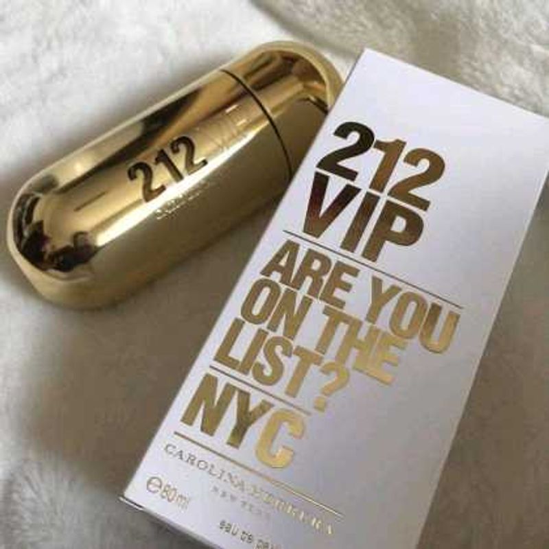Carolina Herrera 212 VIP Perfume