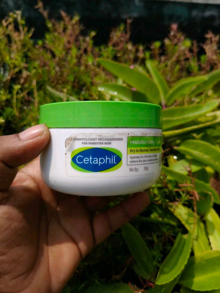 Cetaphil Moisturising Cream for Sensitive Skin