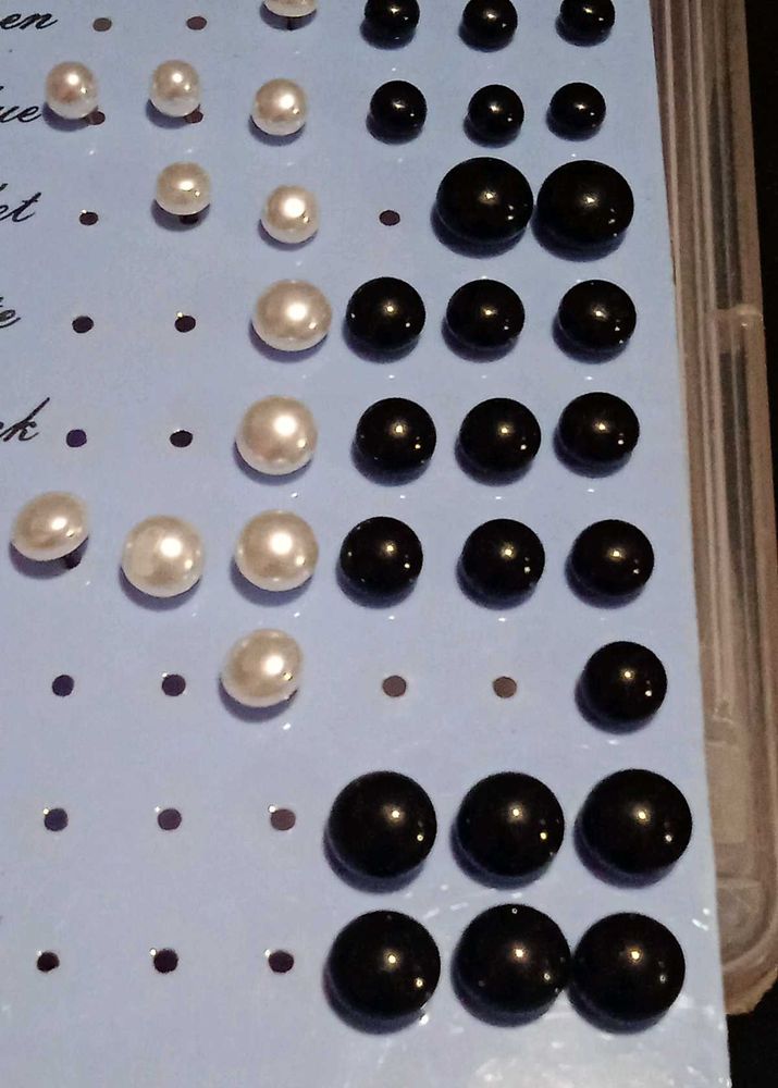 Pearl Stud Earrings Set  pair of 18