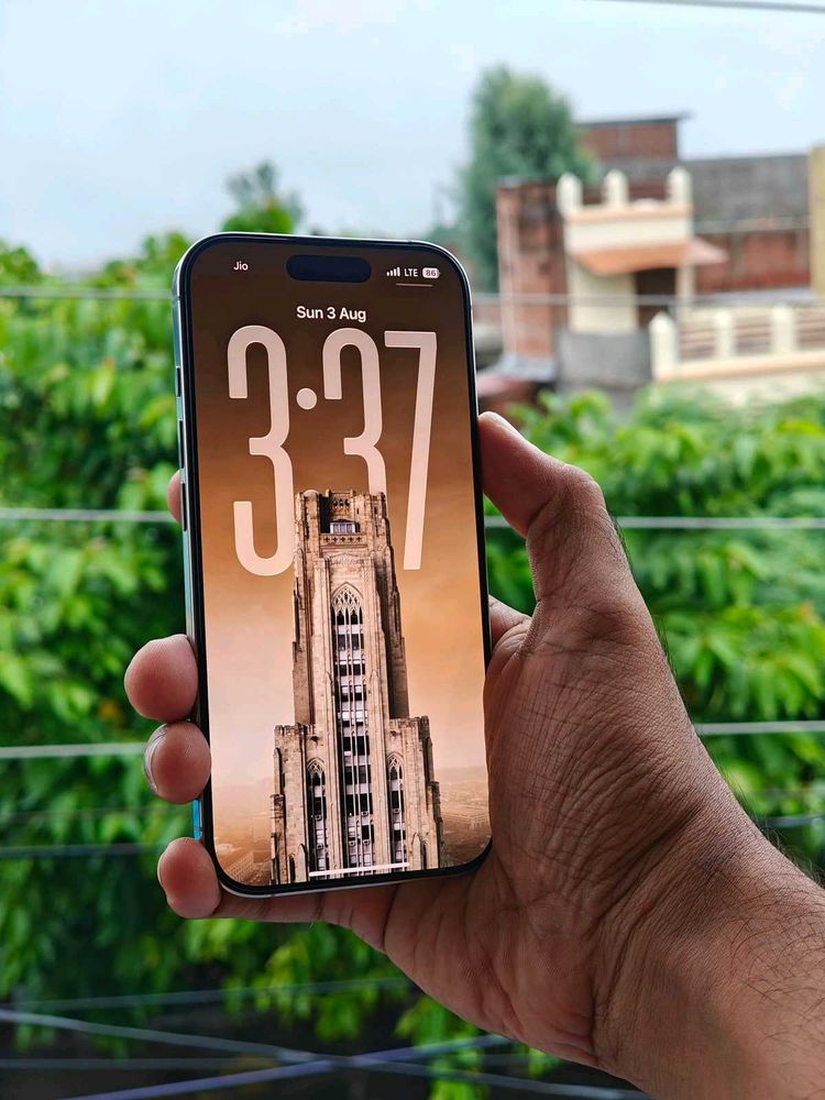 iPhone 16 Pro Unlocked