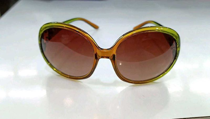 PARIM international.BRAND Stylish Brown Lens Sungl