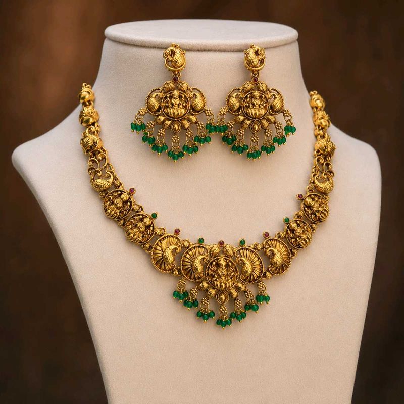 Exquisite Gold-Plated Necklace &amp; Earring Set