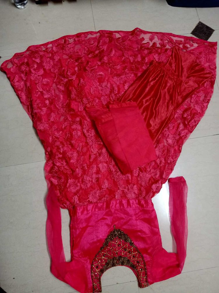 Stunning red gown party wear