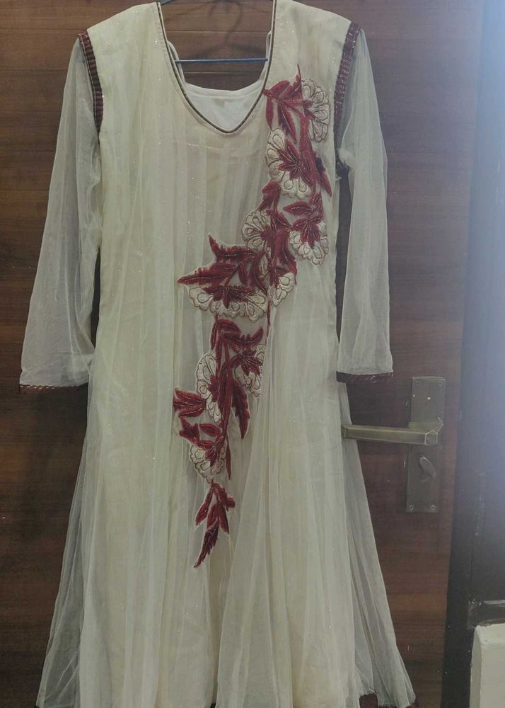Elegant Embroidered Kurta