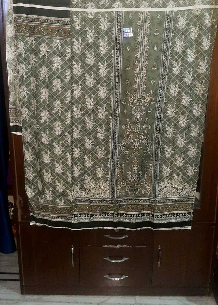 Beautiful Printed pakistani Dress Material