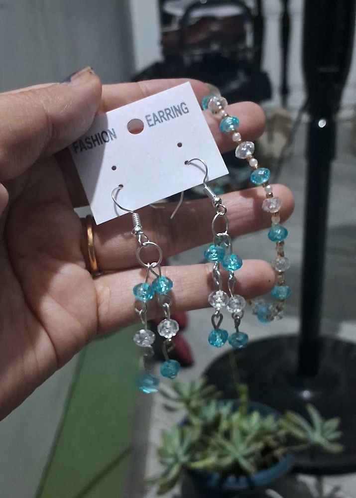 Fashionable Beaded Earring and Bracelet Set