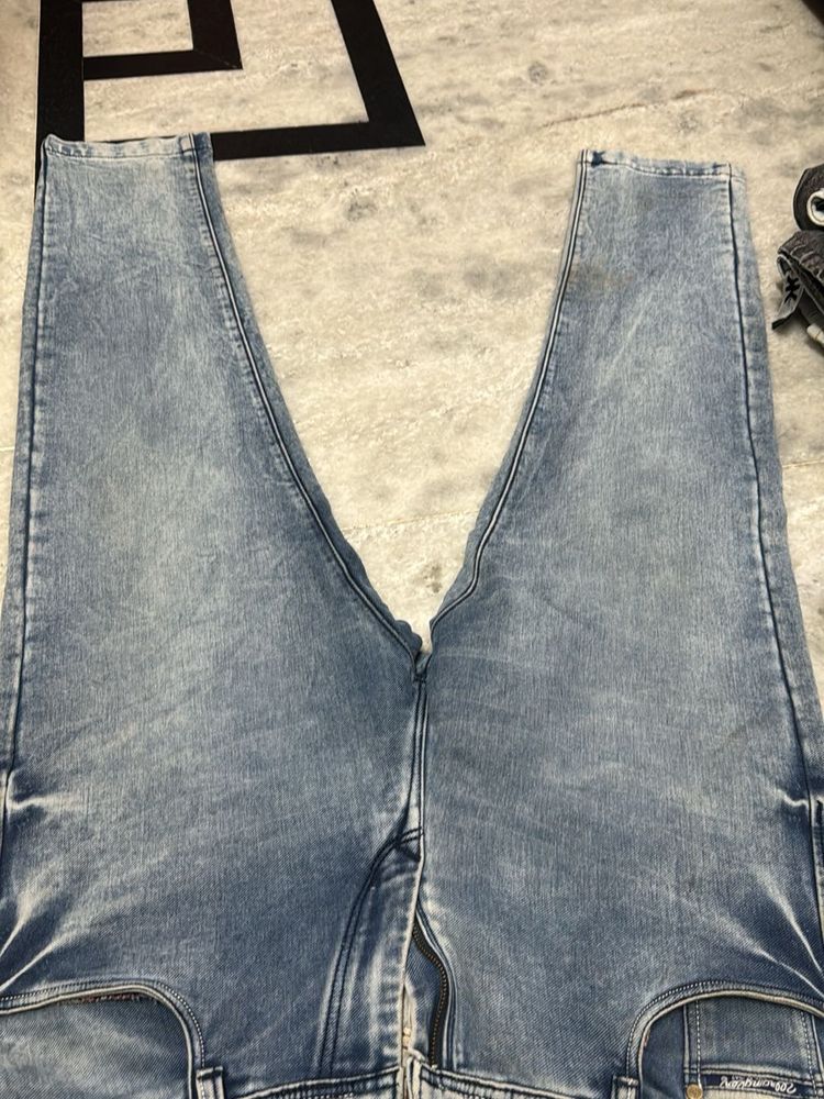 Stylish Blue Washed Jeans
