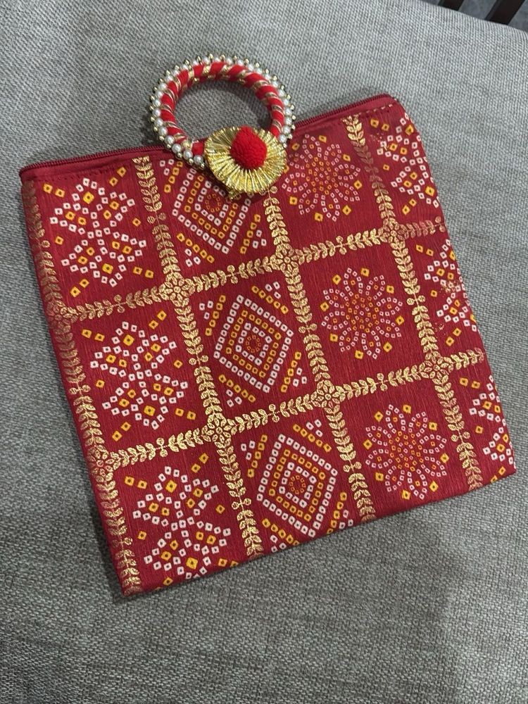 Red Bandhani Handbag with Handle
