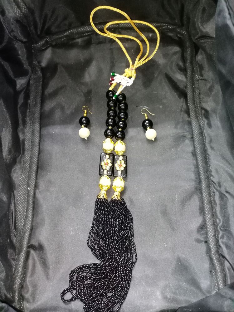 Women Black set