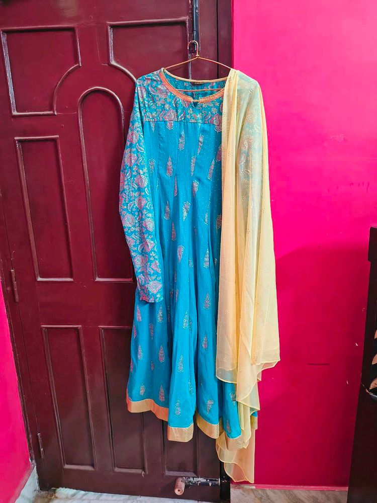 Elegant Blue Kurta Set with Dupatta