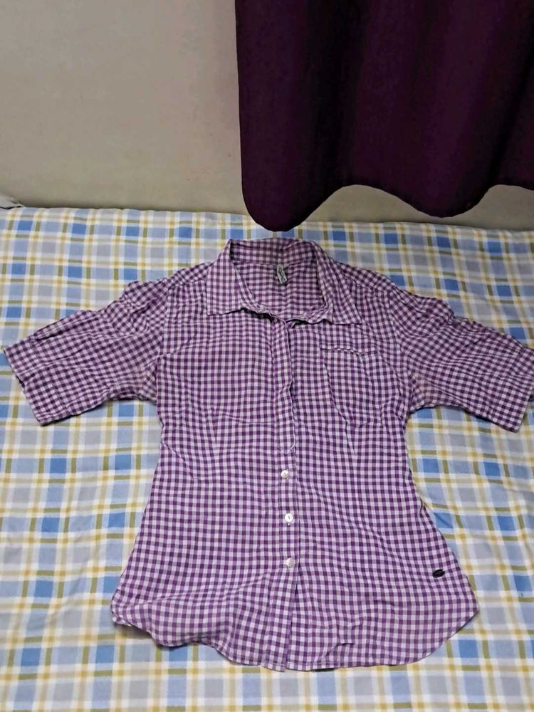 Chic Purple Gingham Button-Up fitted Shirt