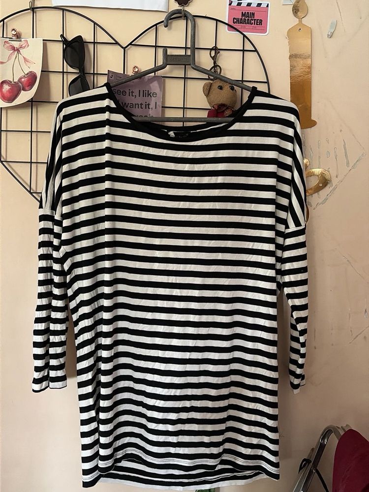 Classic Striped Long Sleeve Top