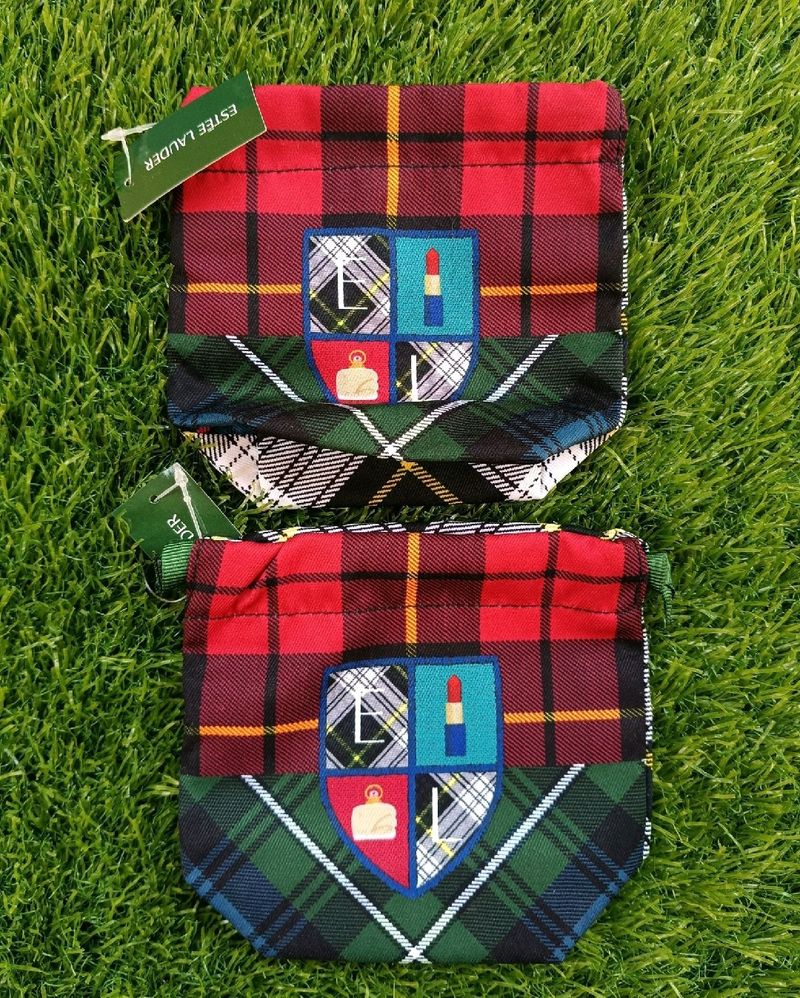Estee Lauder Pouch
