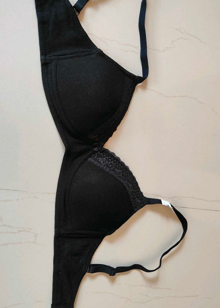 Zudio Black Padded Bra