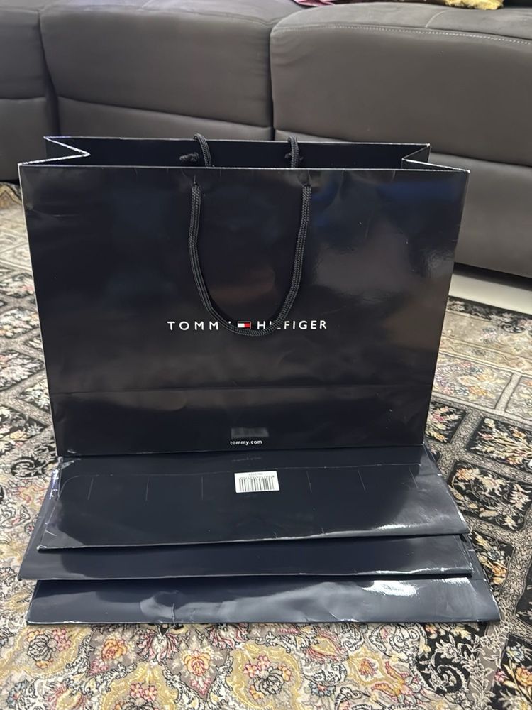 Tommy Hilfiger Shopping Bag