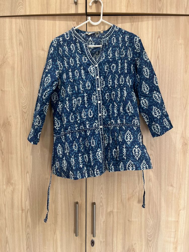 Siyahi Blue &amp; White Print Tunic
