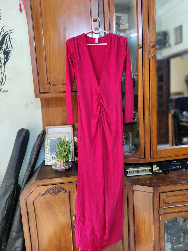 Plunging neckline V Red Maxi Dress