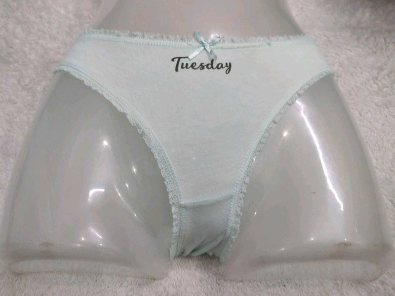 Cute Tuesday 🖤Briefs with Bow Detail