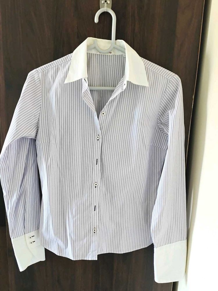 Striped Button-Down with White Collar S-M