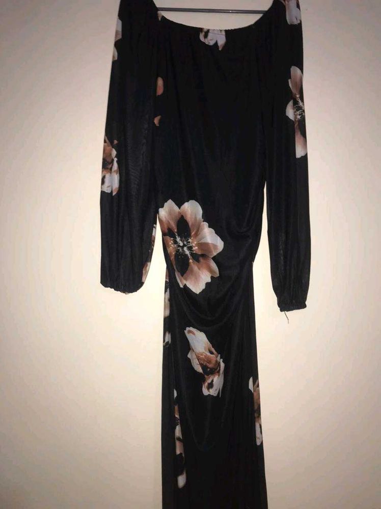 Flowy Floral Print Maxi Dress