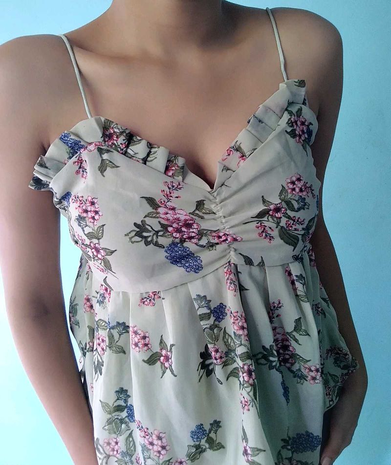 Floral Print Camisole Top ☘️