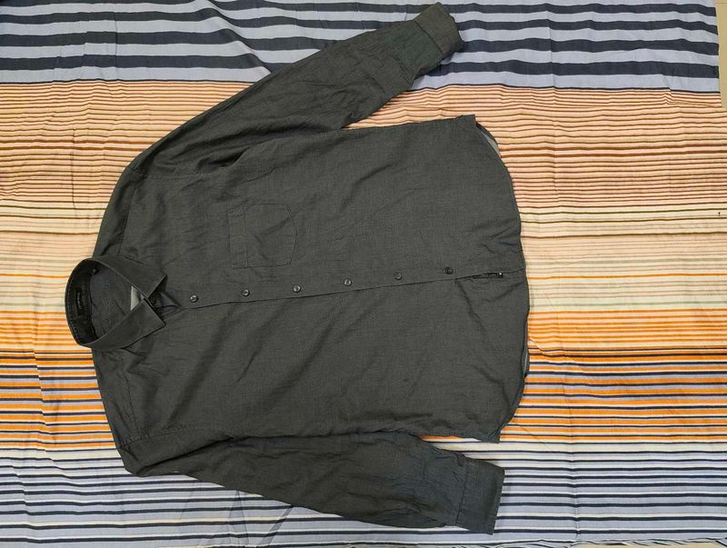 Louis Philippe shirt