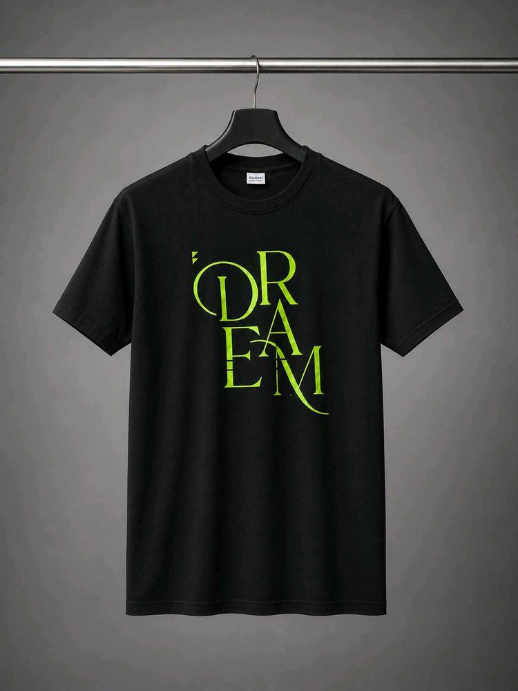 Black "DREAM" Graphic T-Shirt