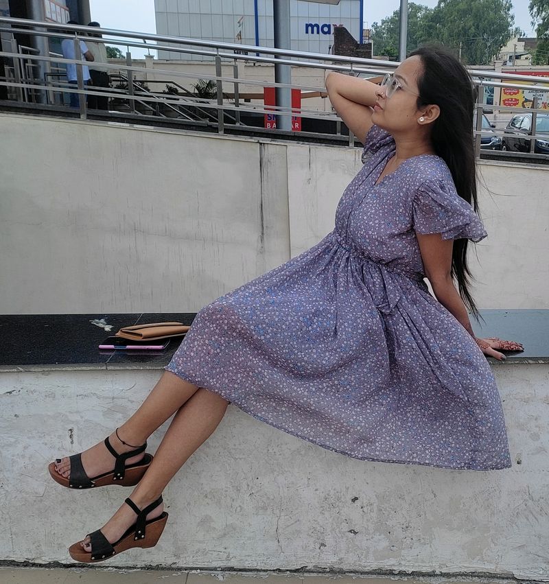 Chic Floral Print Midi Dress