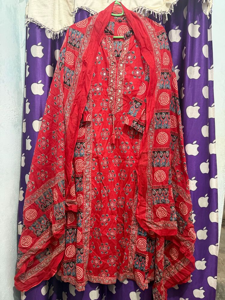 Vibrant Red Ethnic Kurta Set with Dupatta