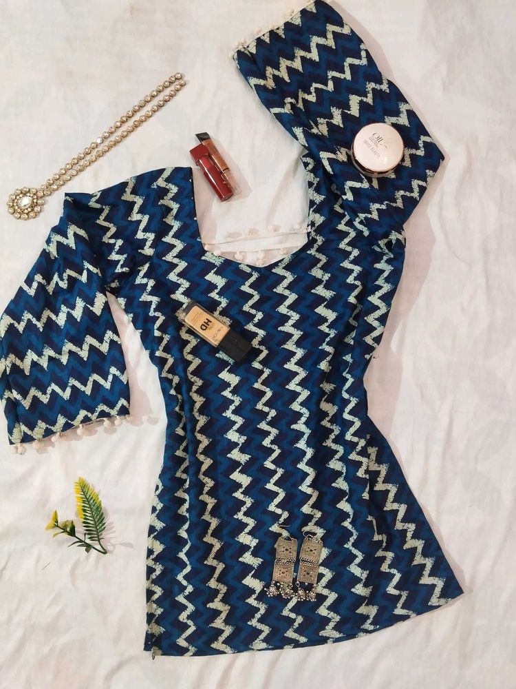 Stylish Blue Zigzag Print Kurta