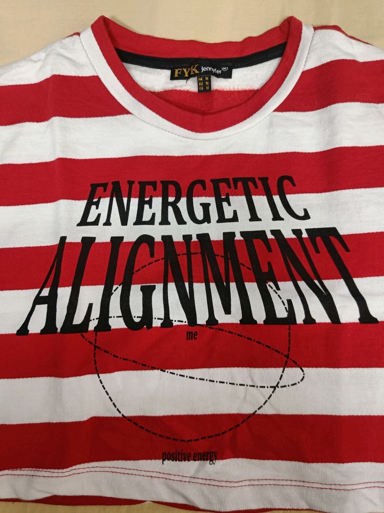 ✅🆕 Red &amp; White Crop Tshirt 🆕✅
