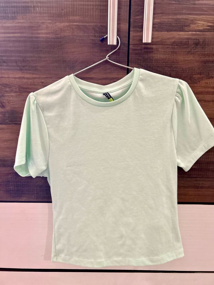 Mint Green Puff Sleeve Top | Basic Aesthetic Tee