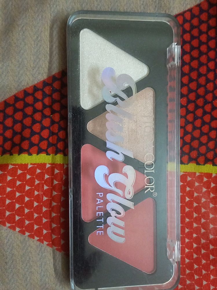 Huda Color Blush &amp; Glow Pallette