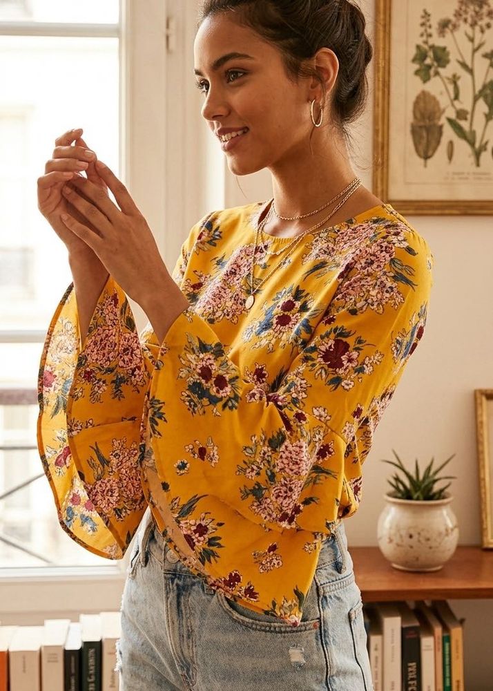 Boho Floral Bell Sleeve Top