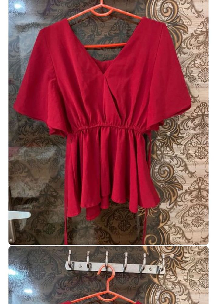 Chic Red V-Neck Peplum Top