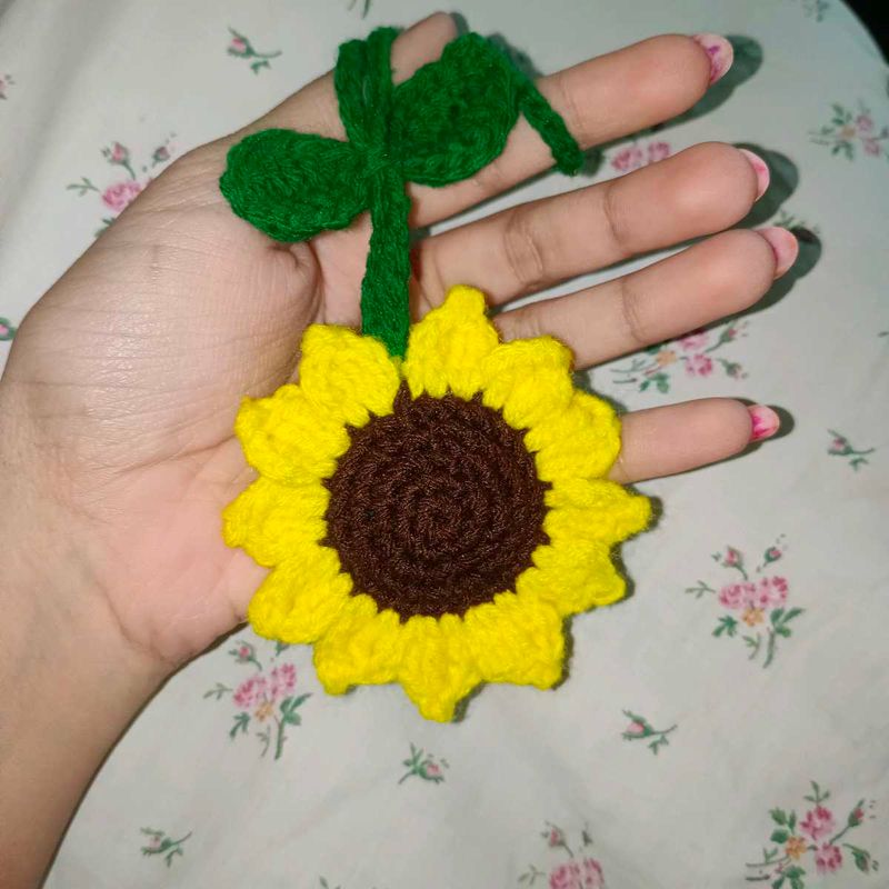 Crochet Sunflower Keychain/Hair tie