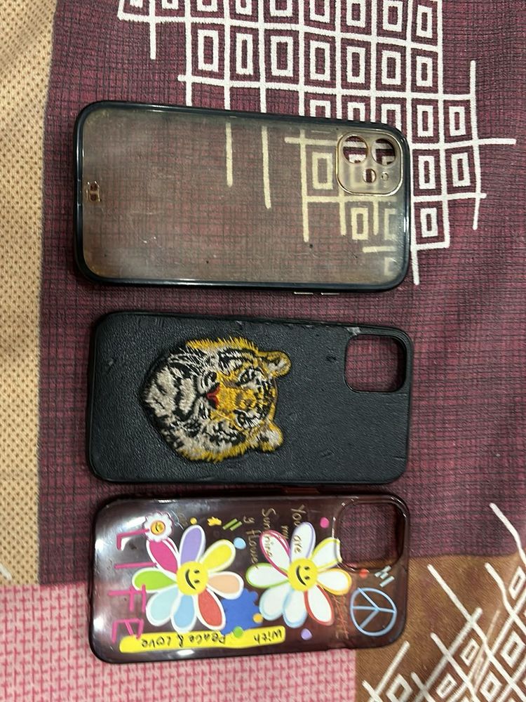 Lot of 3 iPhone 11 Cases