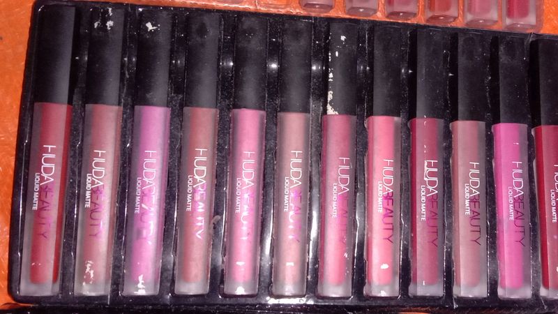 Huda Beauty Matte Liquid Lipstick 💄