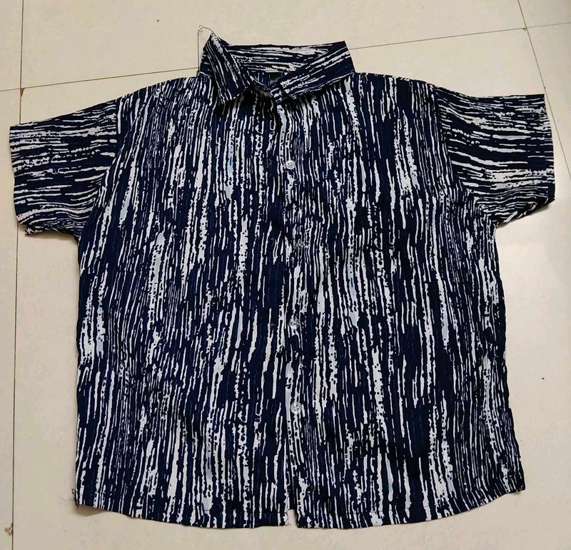 Short Abstract Print Button-Up Shirt