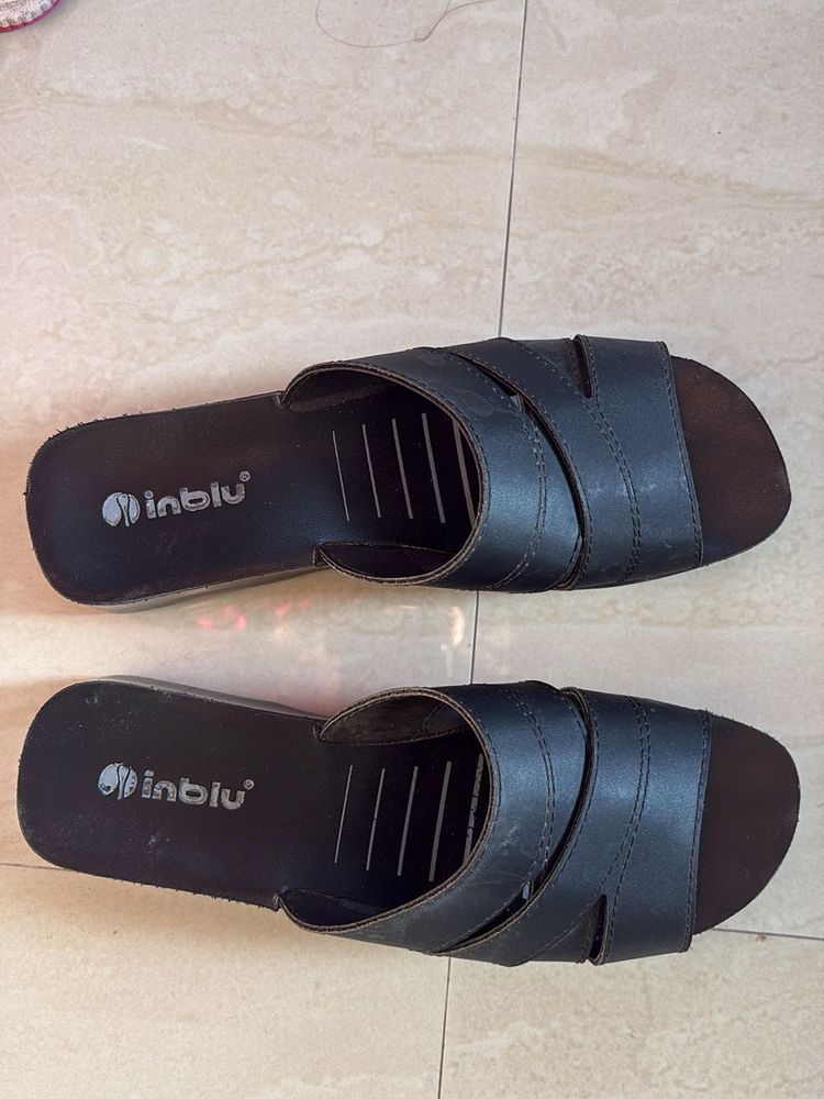 Stylish Black Inblu Slides
