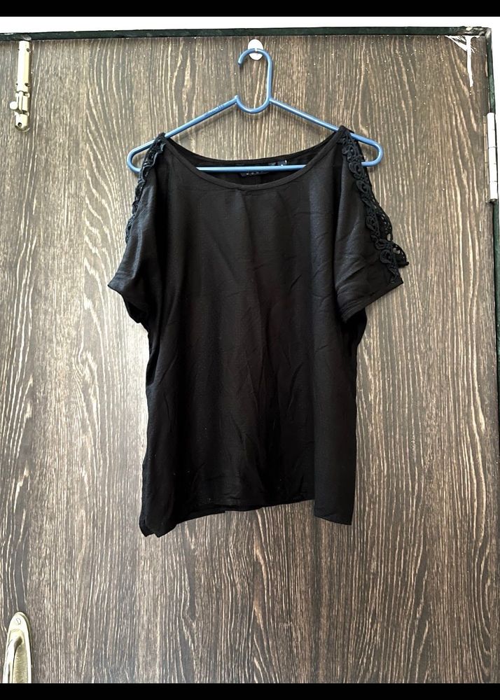 Chic Black Cold Shoulder Top