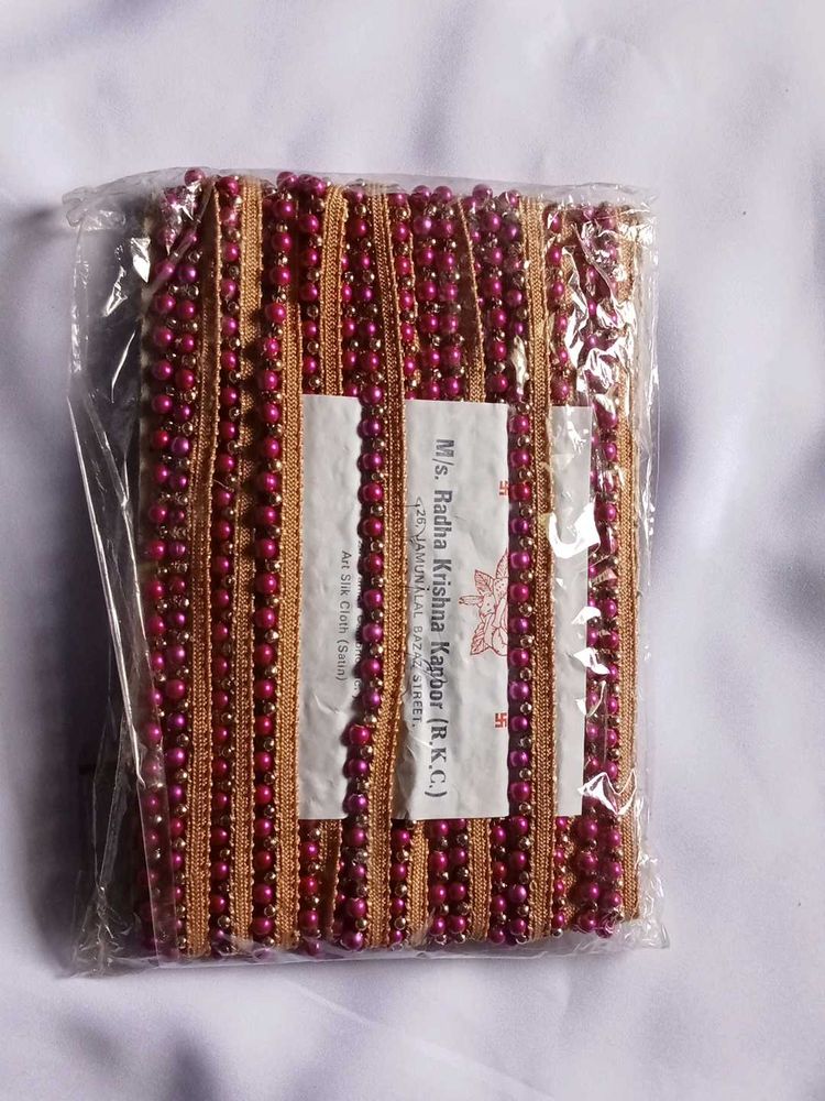 Moti Lace