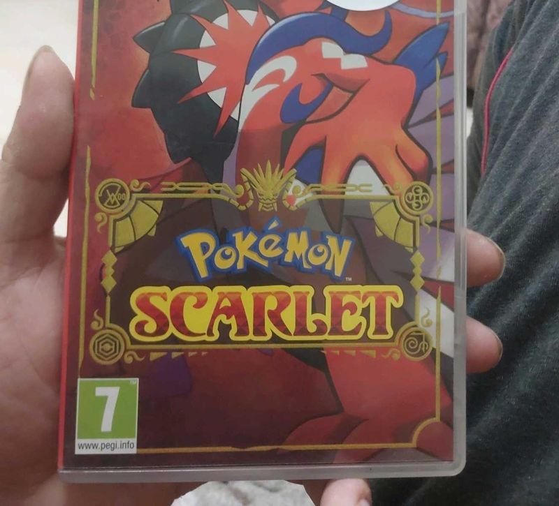Nintendo switch scarlet cartridge ( pre owned)