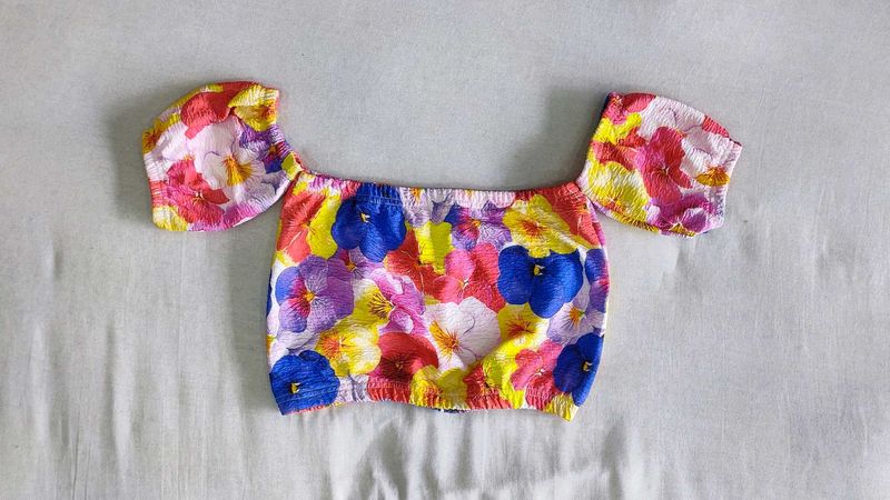 Crop top