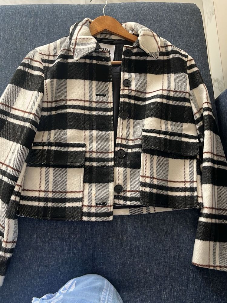 Zara Plaid Cropped Jacket