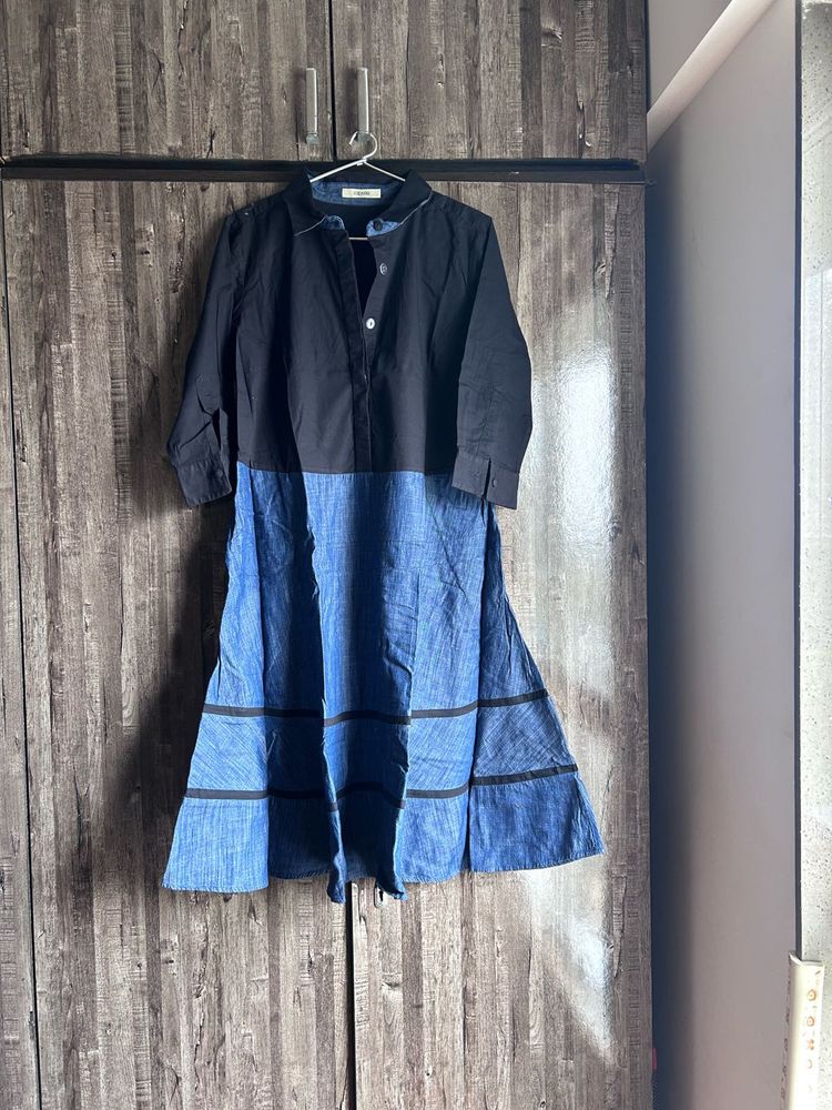 Chic Blue Denim &amp; Black Shirt Dress