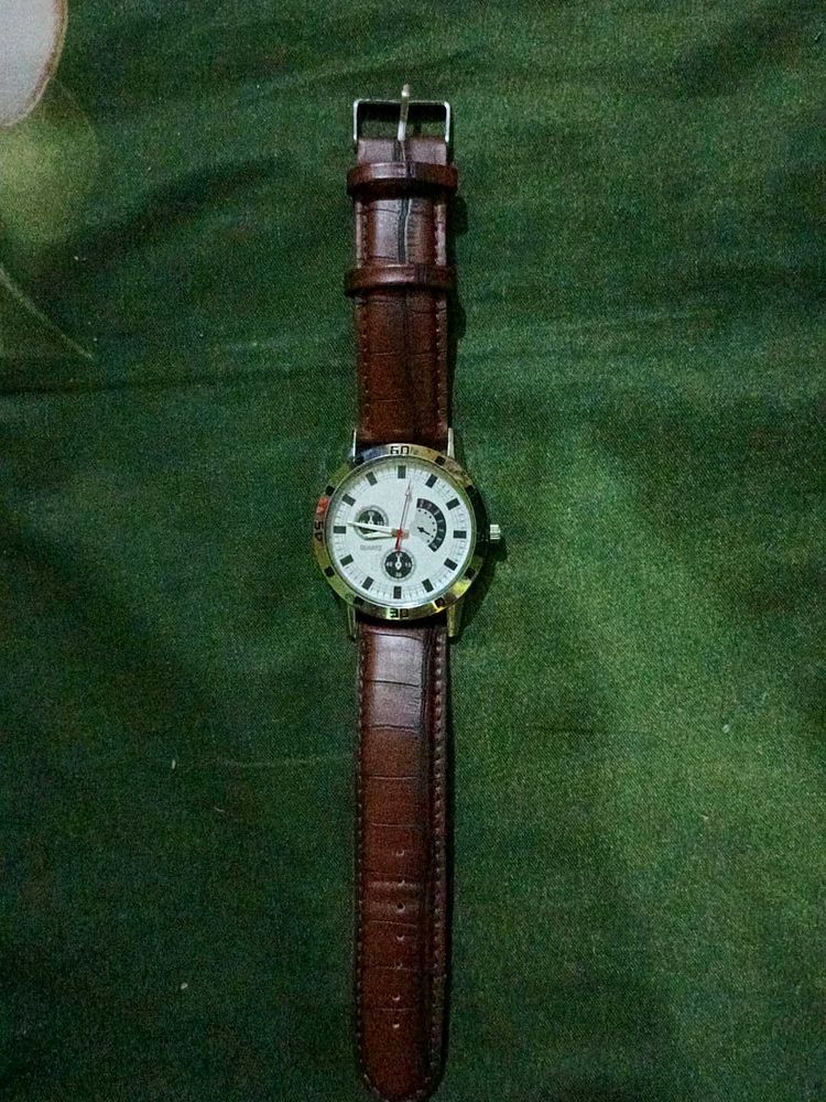 Classic Brown Leather Strap Watch