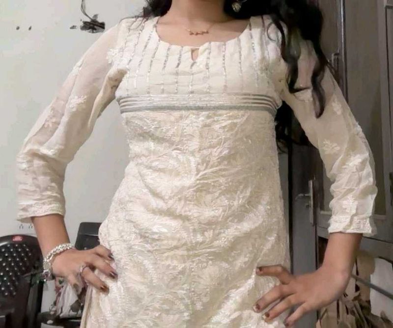 y2k Off-White Chikankari Kurta