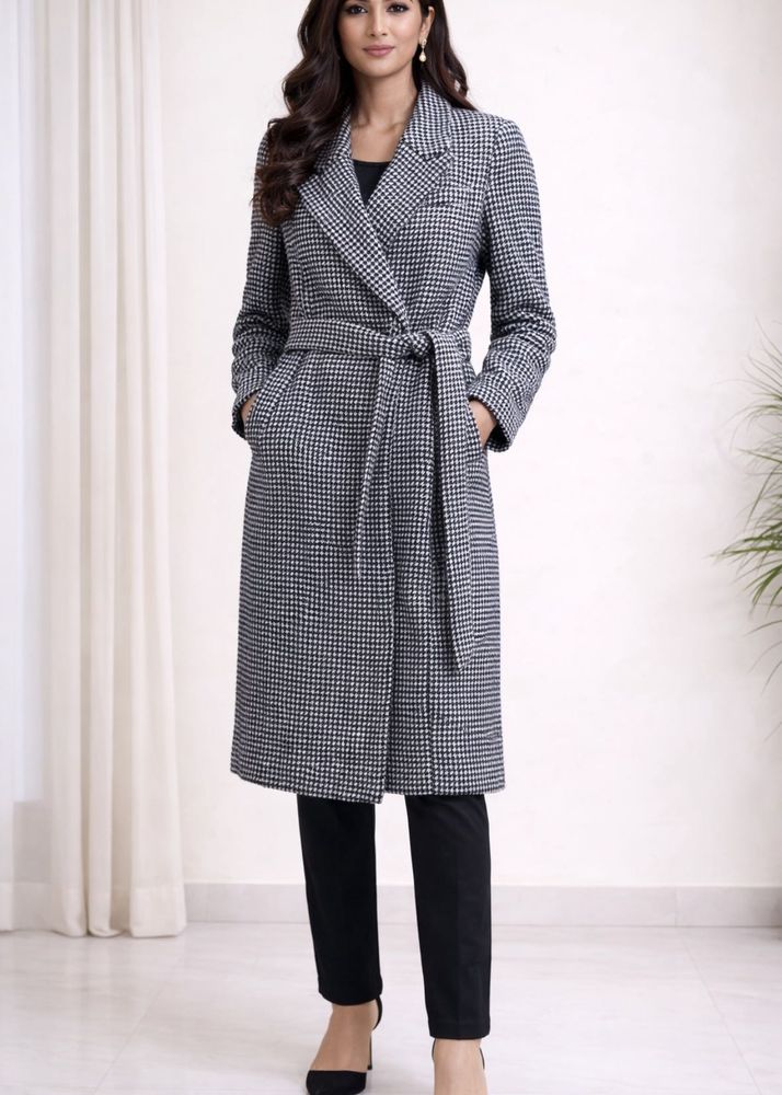Chic Houndstooth Trench Coat