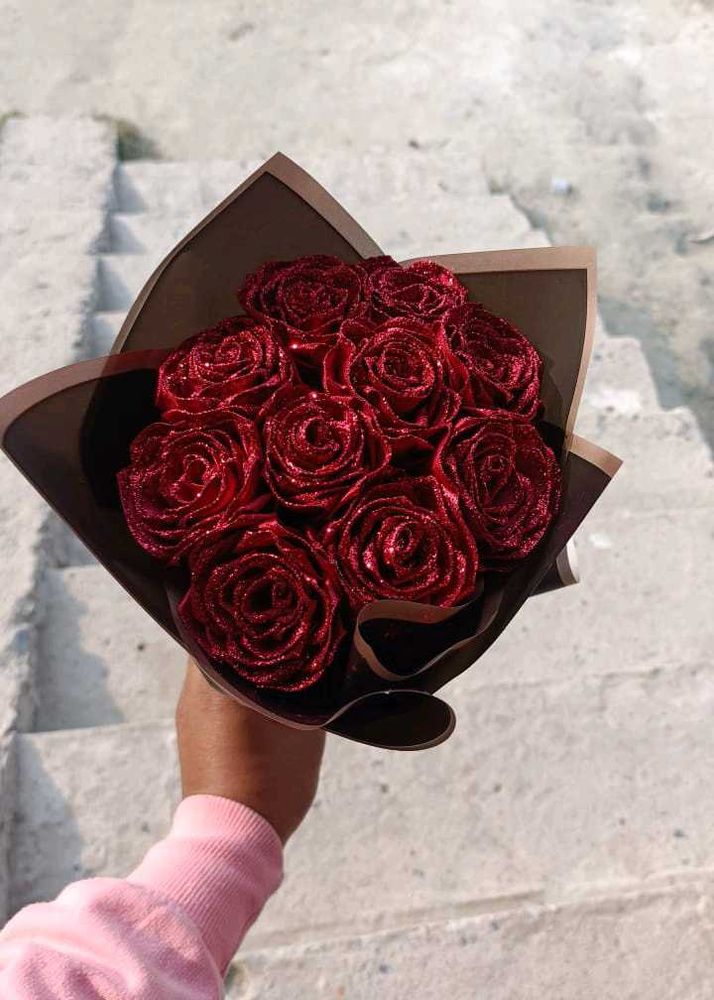 Elegant Red Rose Bouquet